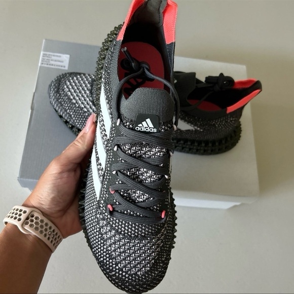 (NWT) Adidas 4DFWD Women’s Running, Size: 9.5 - Picture 4 of 11